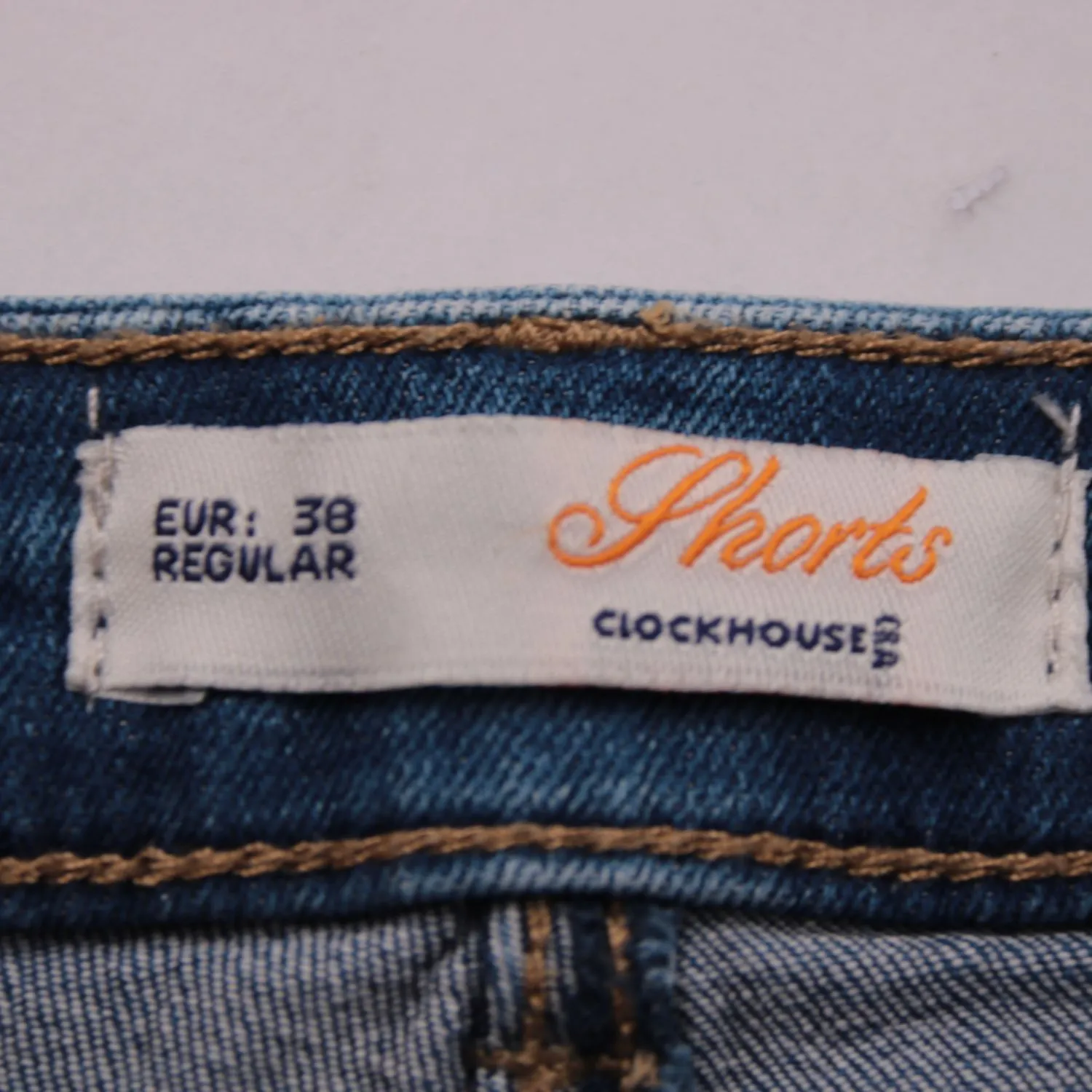 шорты Clockhouse