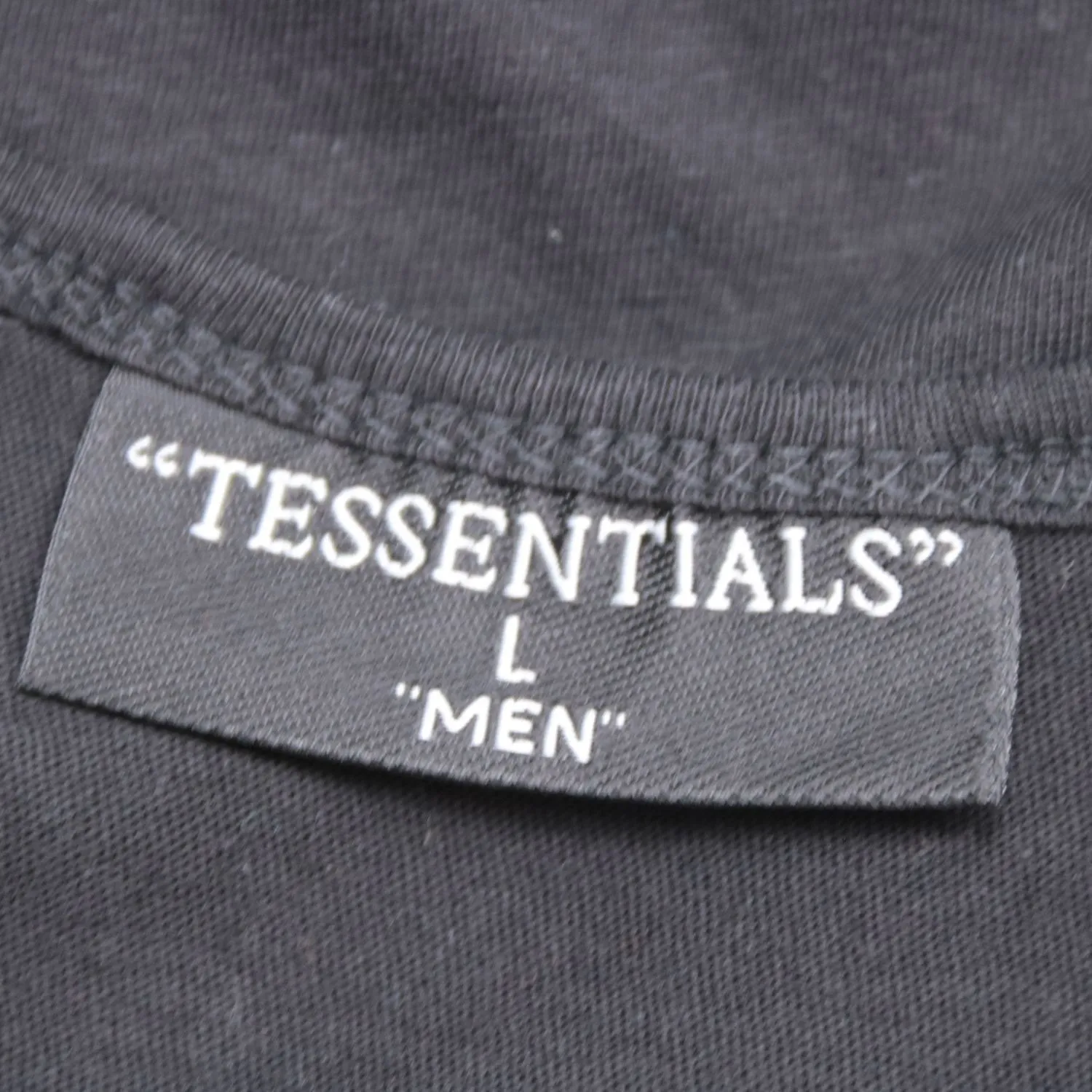 майка TESSENTIALS